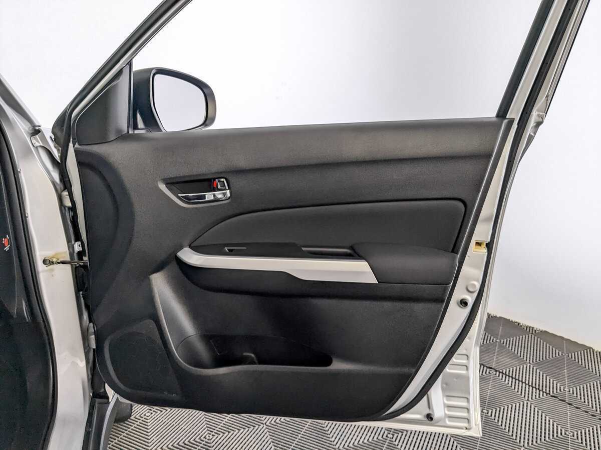 Сузуки Витара б/у, 2016, Автоматическая. Фото: #18