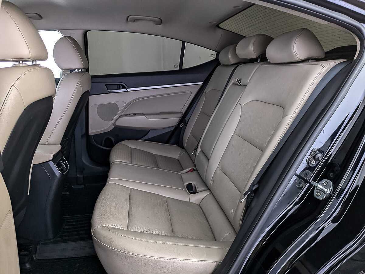 Хендай Елантра б/у, 2017, Автоматическая. Фото: #17