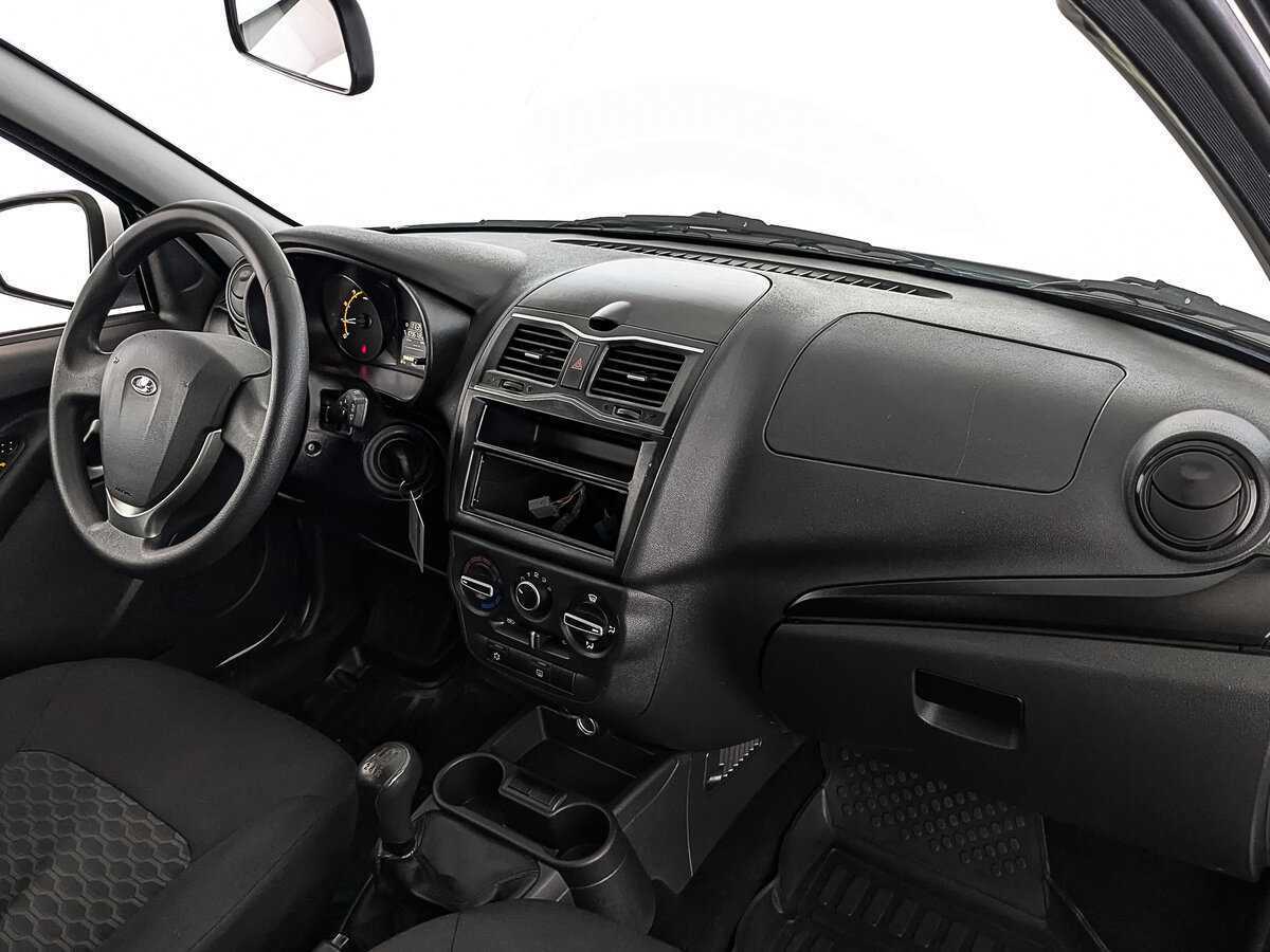 Лада (ВАЗ) Гранта б/у, 2022, Механическая. Фото: #12