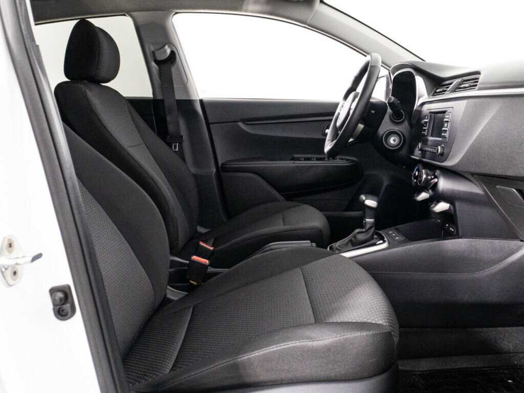 Киа Рио б/у, 2022, Автоматическая. Фото: #16