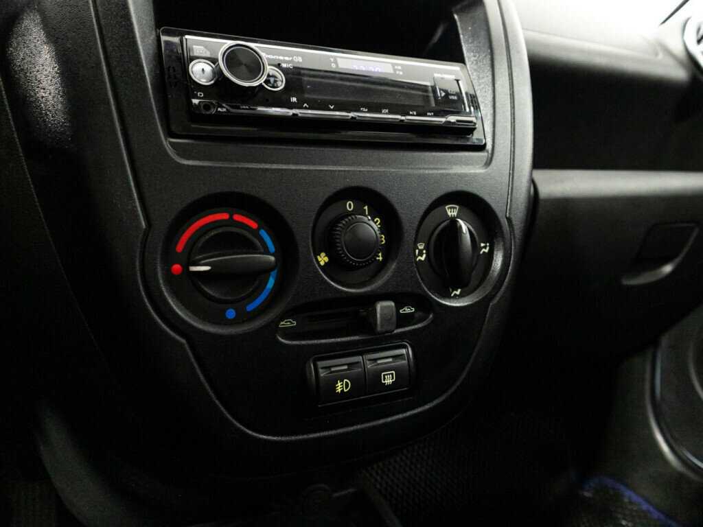 Лада (ВАЗ) Гранта б/у, 2013, Механическая. Фото: #14