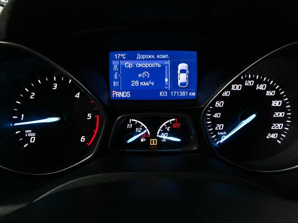 Форд Куга б/у, 2013, Роботизированная. Фото: #11