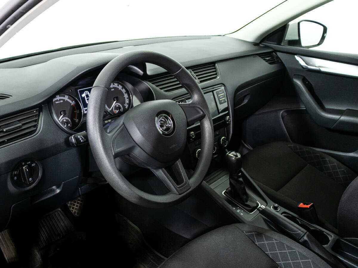 Шкода Октавия б/у, 2018, Автоматическая. Фото: #10