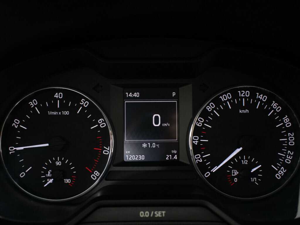 Шкода Октавия б/у, 2013, Роботизированная. Фото: #10