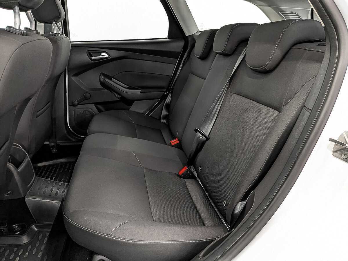 Форд Фокус б/у, 2017, Механическая. Фото: #15