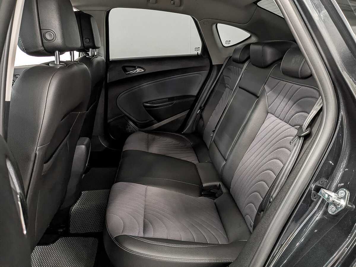 Опель Астра б/у, 2014, Автоматическая. Фото: #15