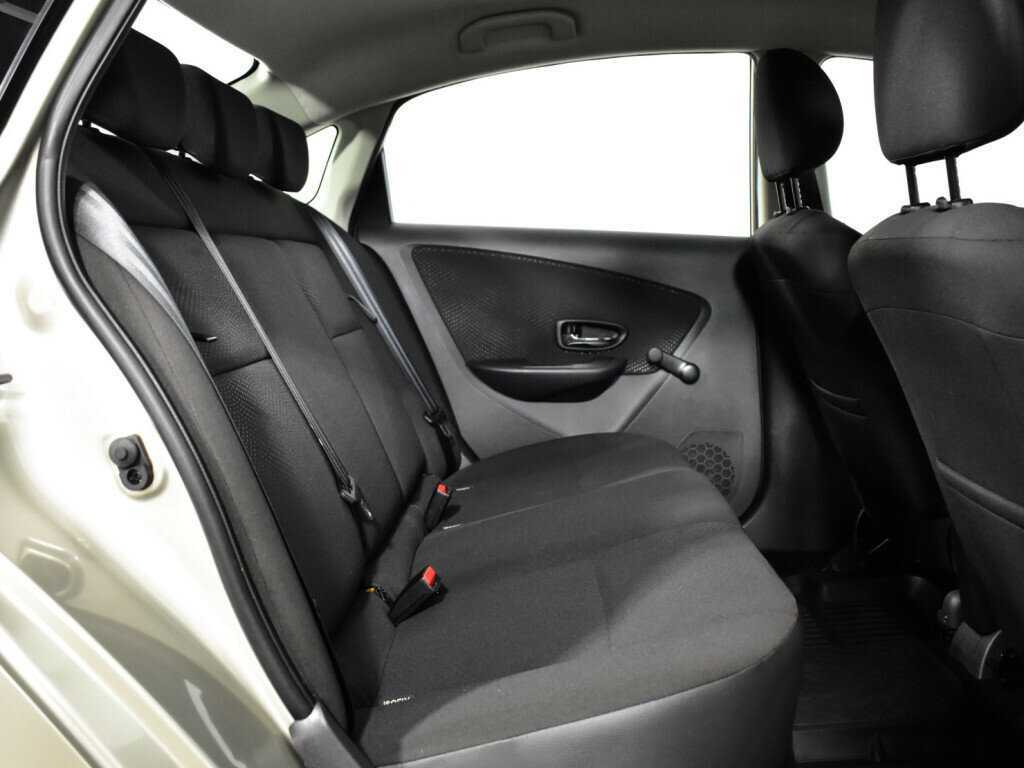 Ниссан Альмера б/у, 2017, Автоматическая. Фото: #9