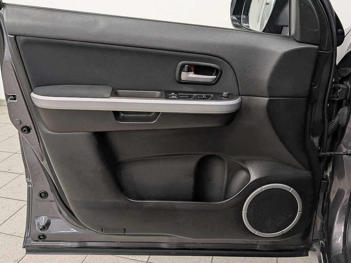 Сузуки Гранд Витара б/у, 2013, Автоматическая. Фото: #18