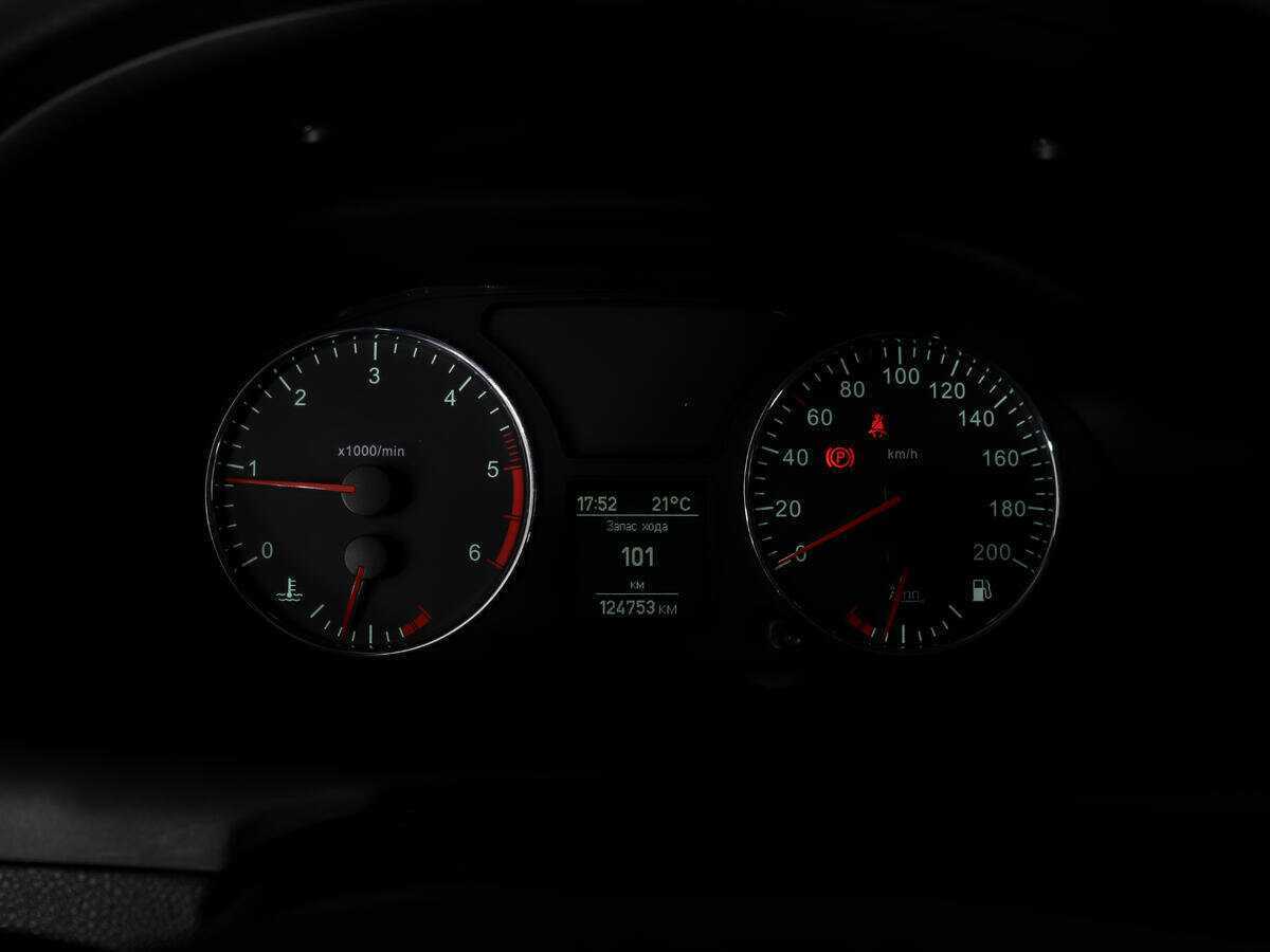 УАЗ Патриот б/у, 2015, Механическая. Фото: #13