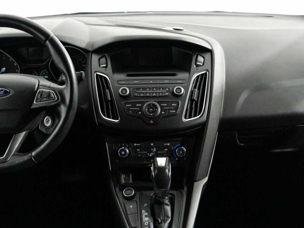 Форд Фокус б/у, 2016, Роботизированная. Фото: #11