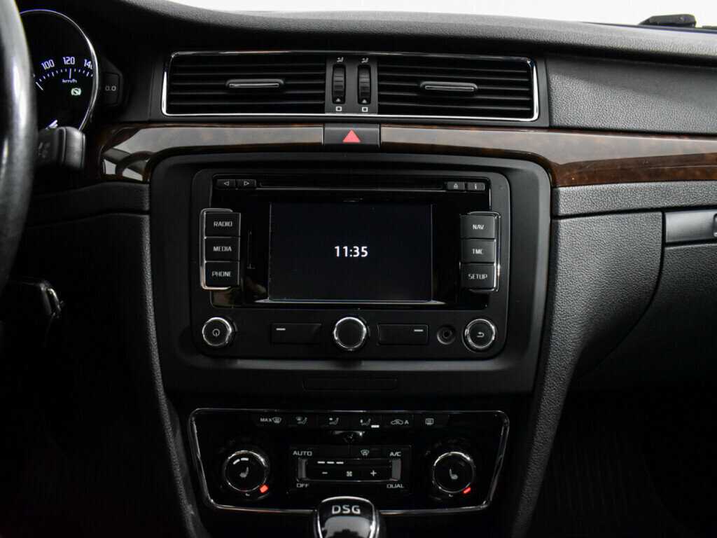 Шкода Суперб б/у, 2013, Роботизированная. Фото: #12