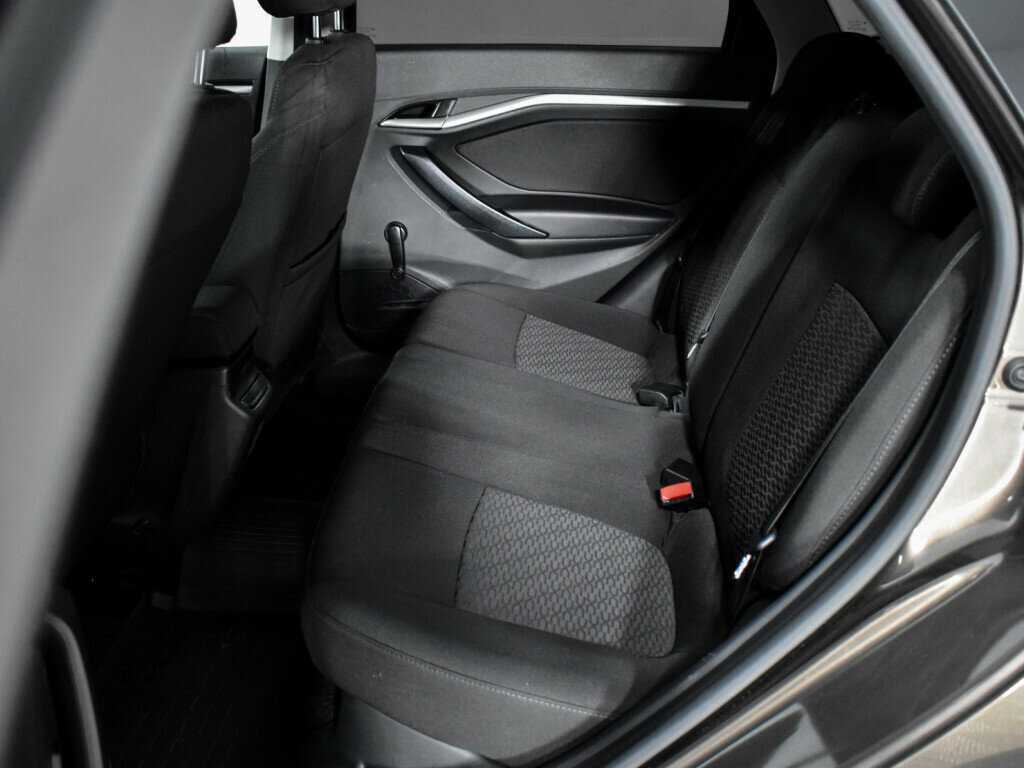 Лада (ВАЗ) Веста б/у, 2019, Механическая. Фото: #9