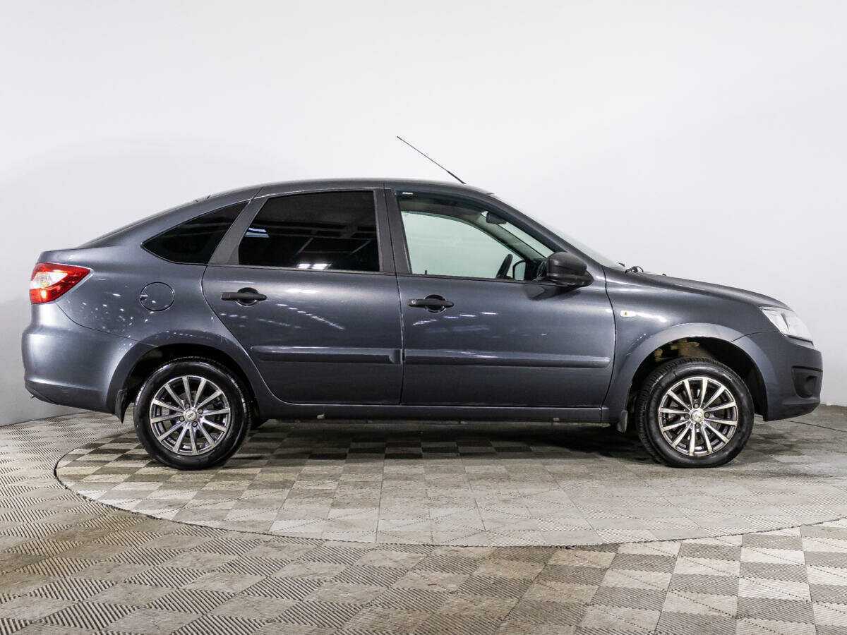 Лада (ВАЗ) Гранта б/у, 2018, Механическая. Фото: #3