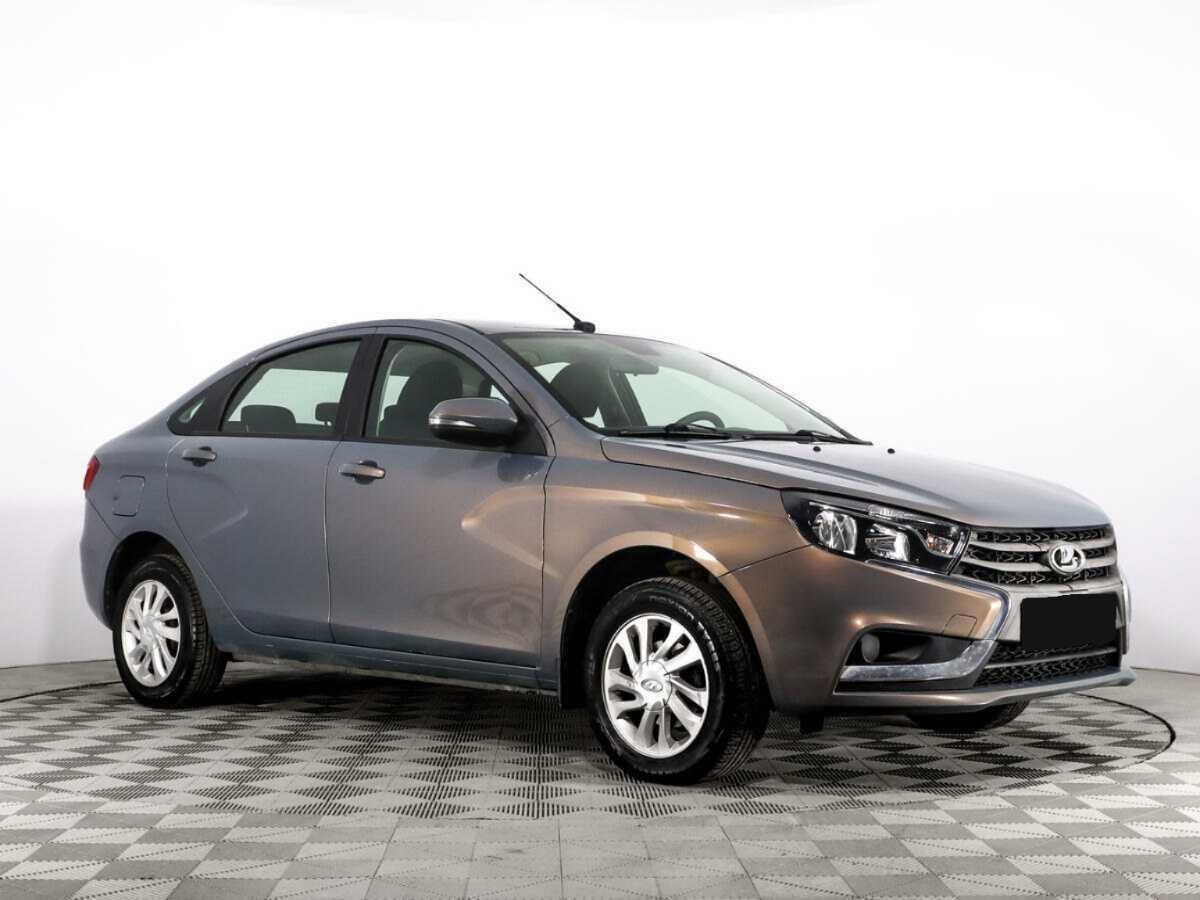 Лада (ВАЗ) Веста б/у, 2016, Механическая. Фото: #2