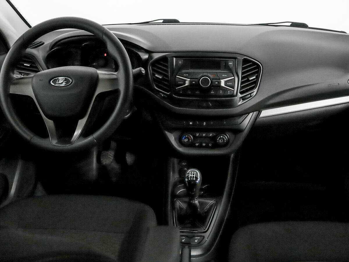 Лада (ВАЗ) Веста б/у, 2016, Механическая. Фото: #11