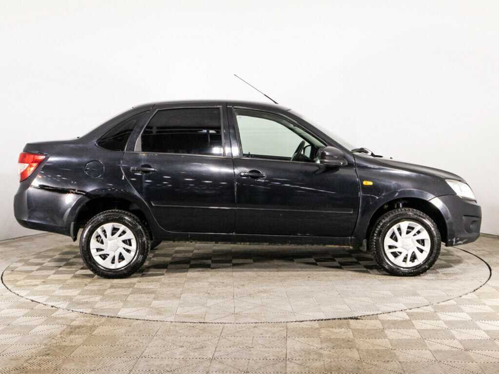 Лада (ВАЗ) Гранта б/у, 2016, Механическая. Фото: #3