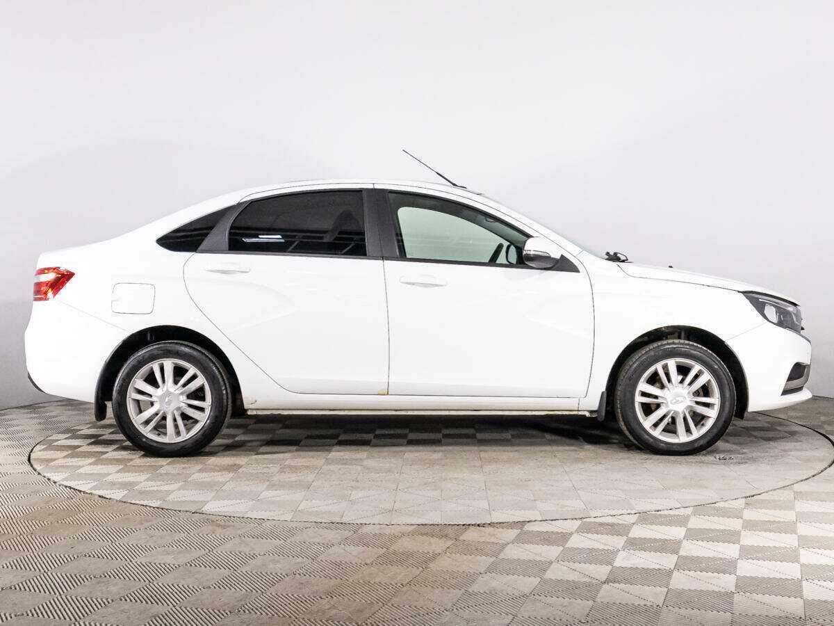 Лада (ВАЗ) Веста б/у, 2017, Роботизированная. Фото: #3