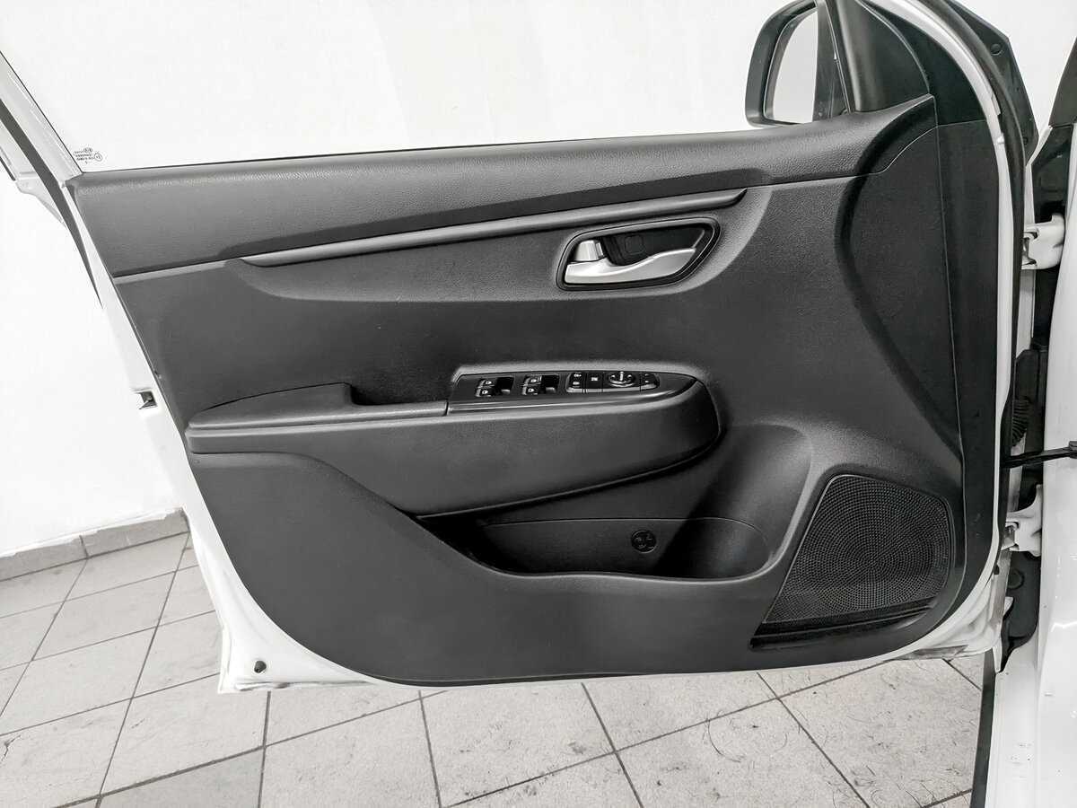 Киа Рио б/у, 2020, Автоматическая. Фото: #18