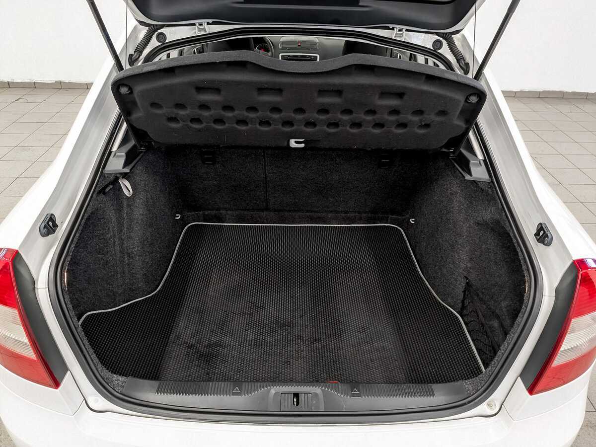 Шкода Октавия б/у, 2013, Автоматическая. Фото: #9