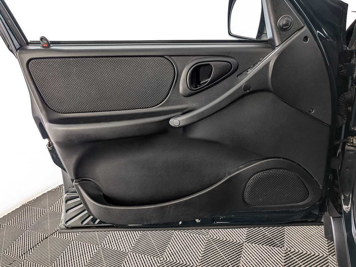 Лада (ВАЗ) Нива б/у, 2022, Механическая. Фото: #18