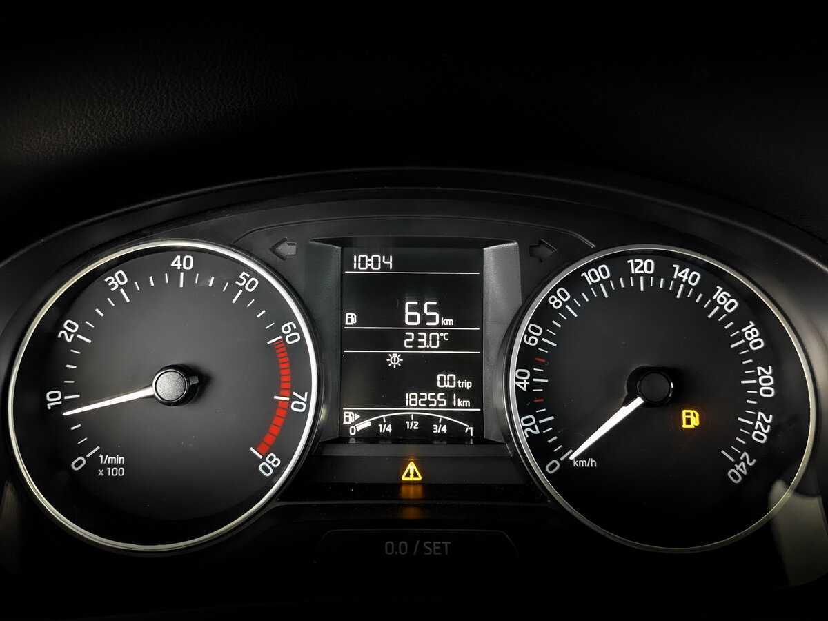 Шкода Рапид б/у, 2017, Механическая. Фото: #12