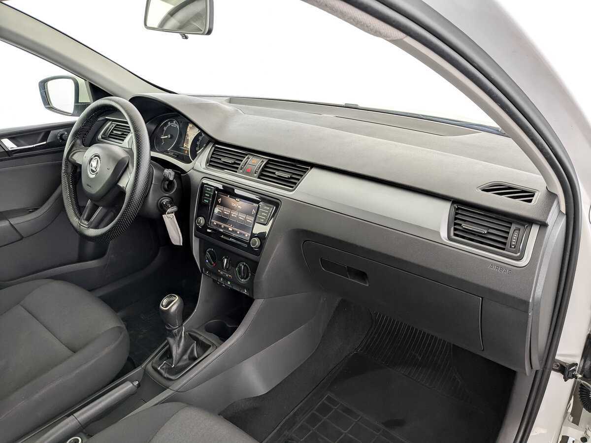 Шкода Рапид б/у, 2017, Механическая. Фото: #10