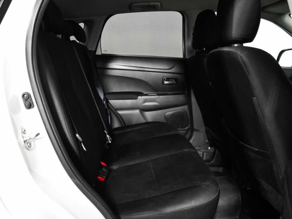 Митсубиши АС-Икс б/у, 2014, Вариатор. Фото: #9