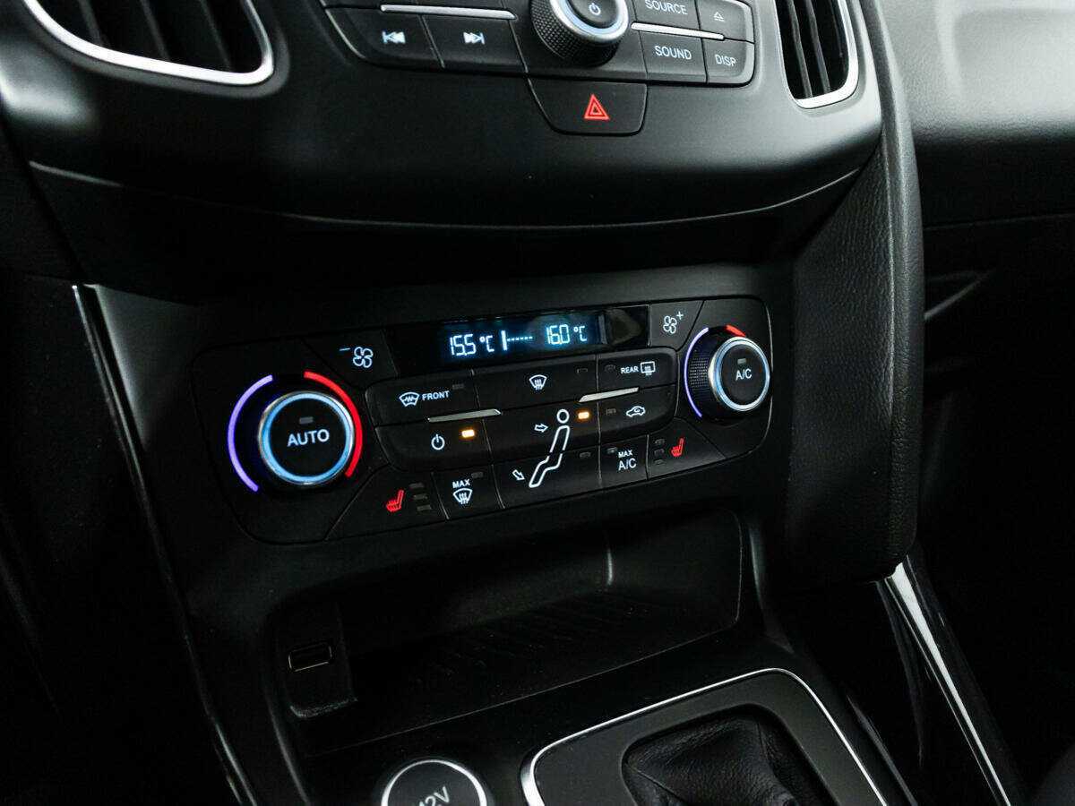 Форд Фокус б/у, 2017, Роботизированная. Фото: #16