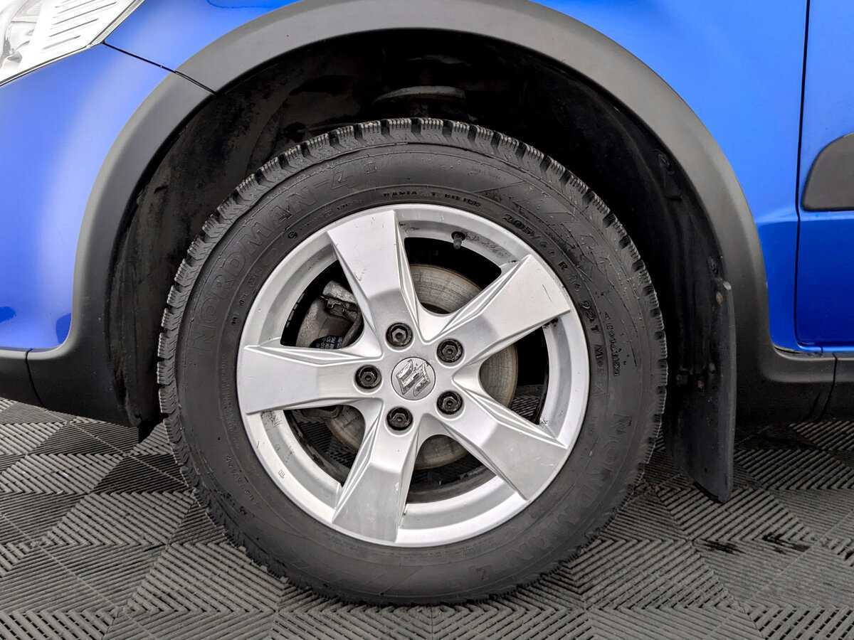 Сузуки С-Икс4 б/у, 2012, Механическая. Фото: #17