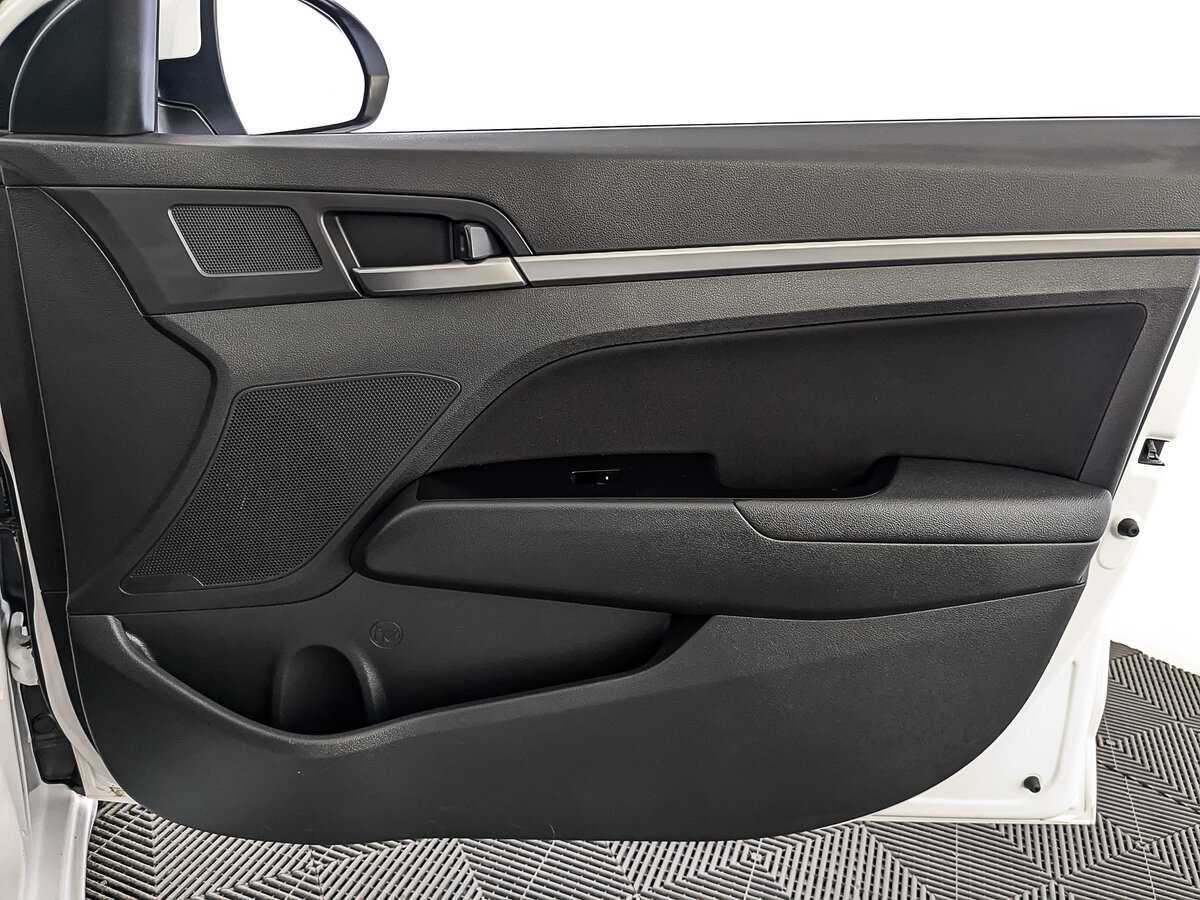 Хендай Елантра б/у, 2018, Автоматическая. Фото: #23