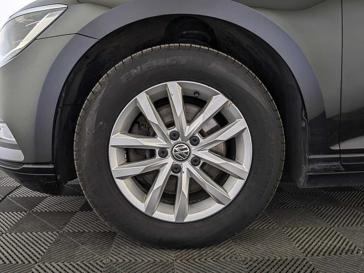 Фольксваген Пассат б/у, 2016, Роботизированная. Фото: #17