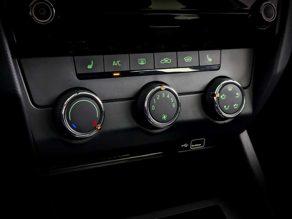 Шкода Октавия б/у, 2019, Автоматическая. Фото: #24