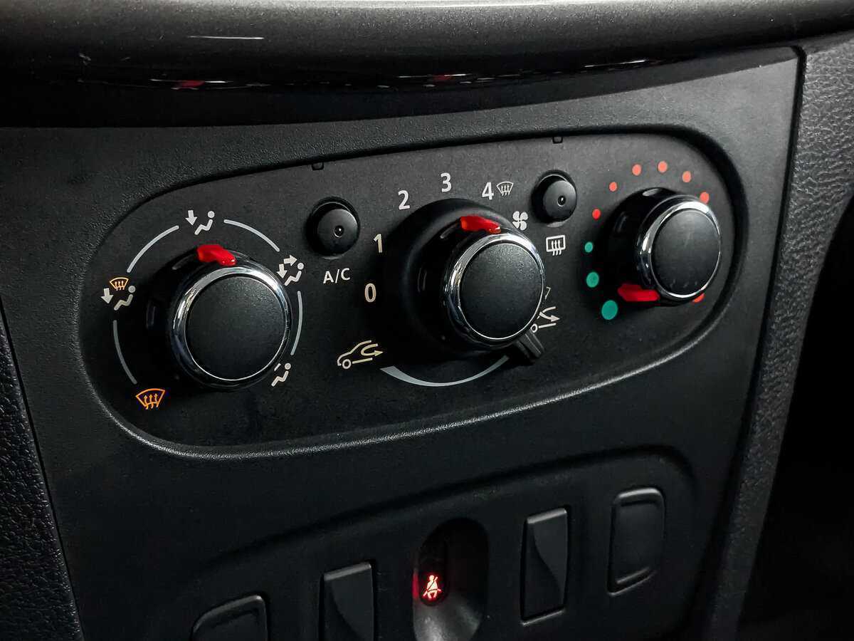 Рено Сандеро б/у, 2022, Механическая. Фото: #23