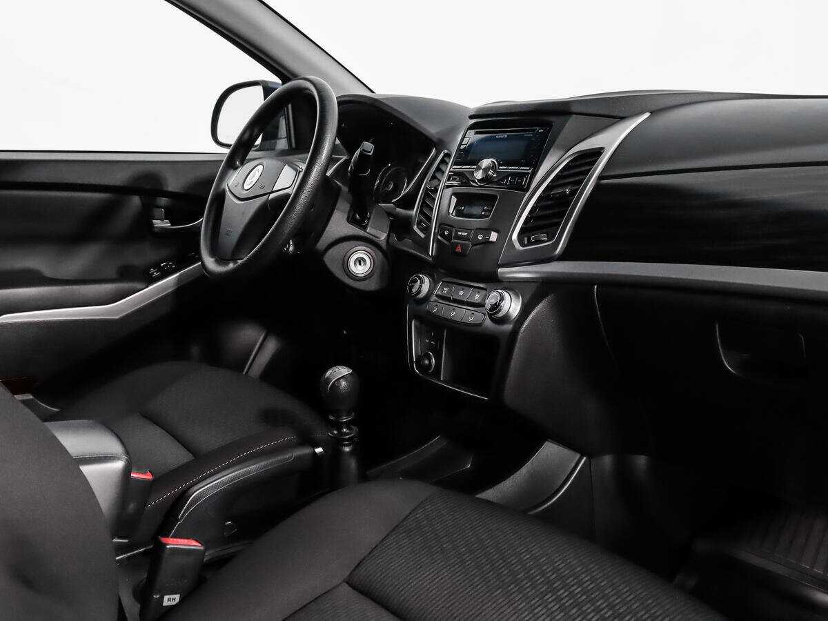 Сан-Ён Актион б/у, 2014, Механическая. Фото: #10