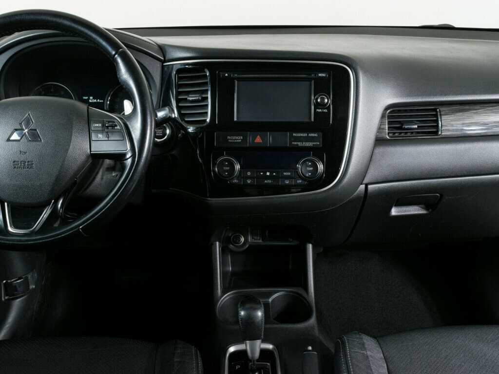 Митсубиши Оутлэндер б/у, 2015, Вариатор. Фото: #8