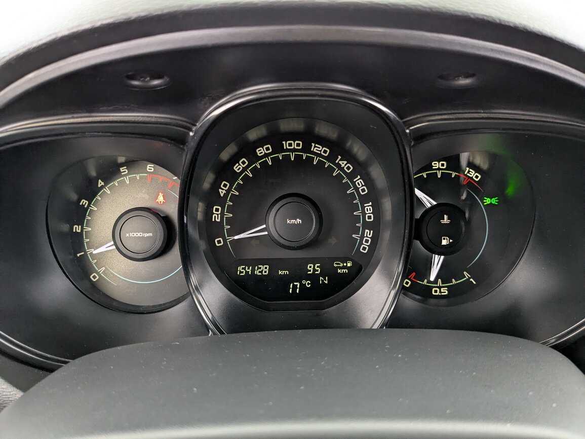 Лада (ВАЗ) Веста б/у, 2016, Роботизированная. Фото: #13