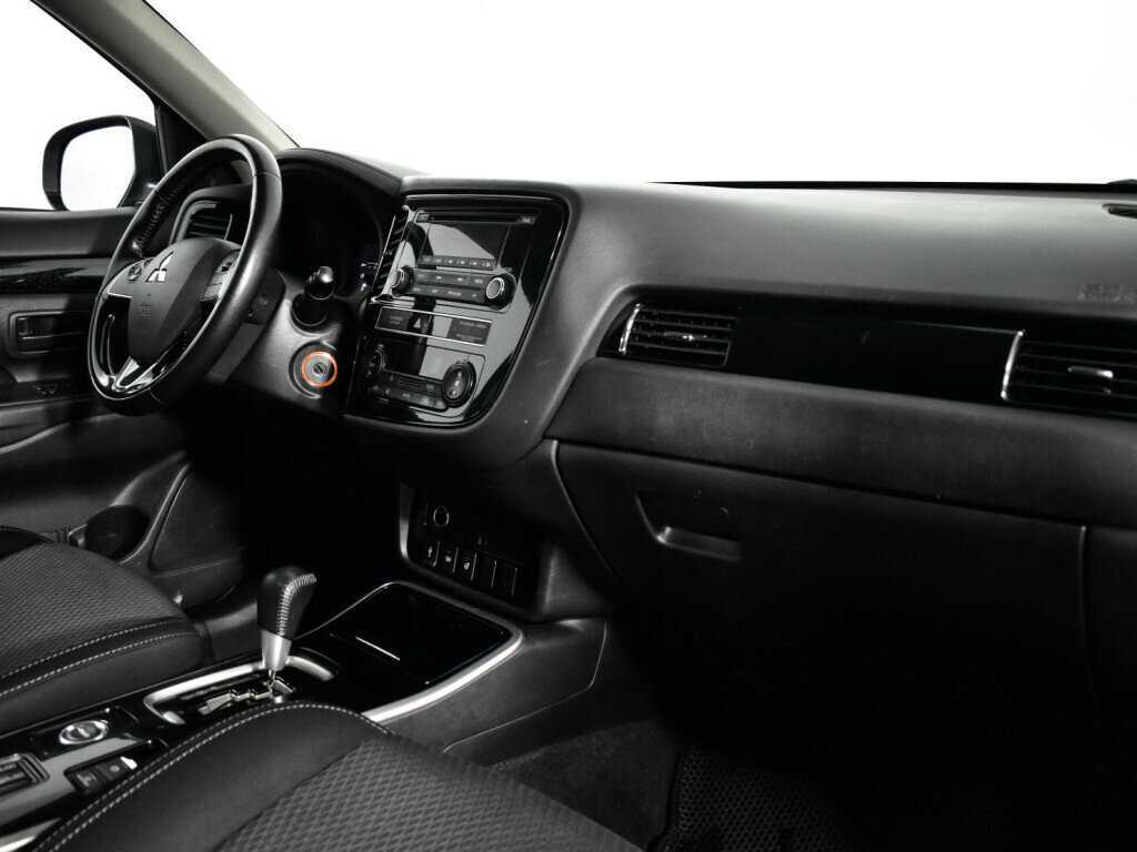 Митсубиши Оутлэндер б/у, 2019, Вариатор. Фото: #8