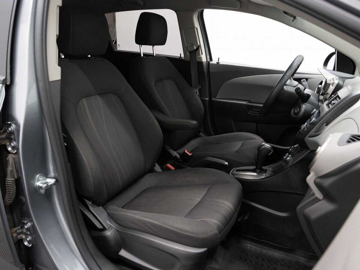 Шевроле Авео б/у, 2014, Автоматическая. Фото: #12