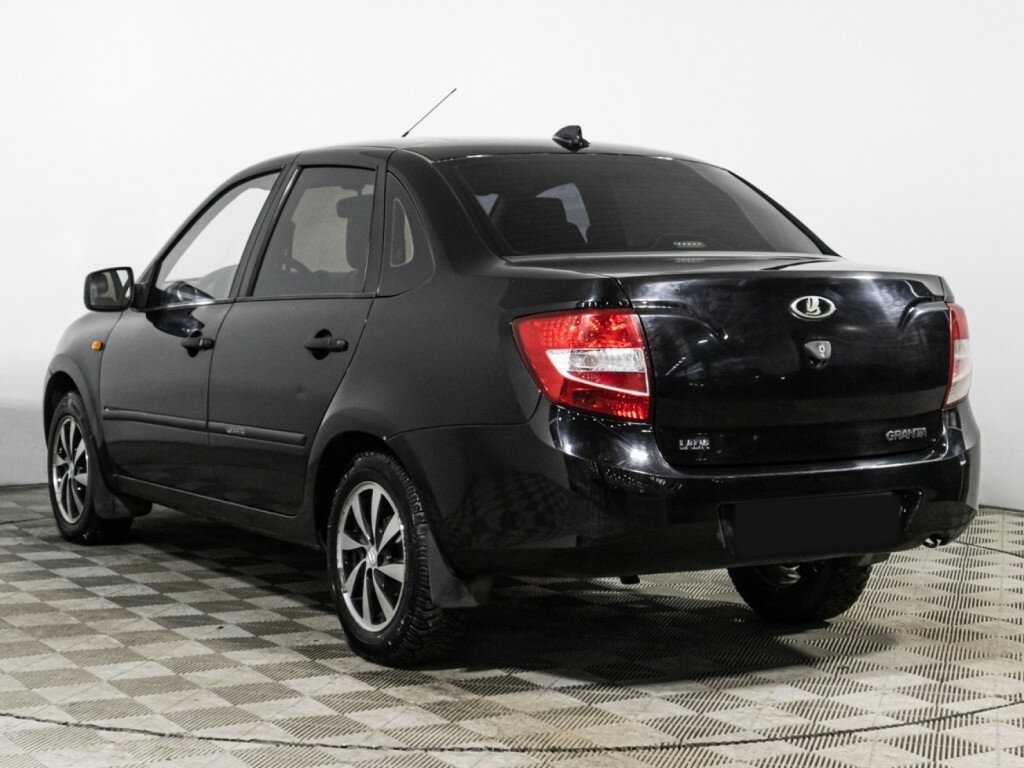 Лада (ВАЗ) Гранта б/у, 2013, Механическая. Фото: #6