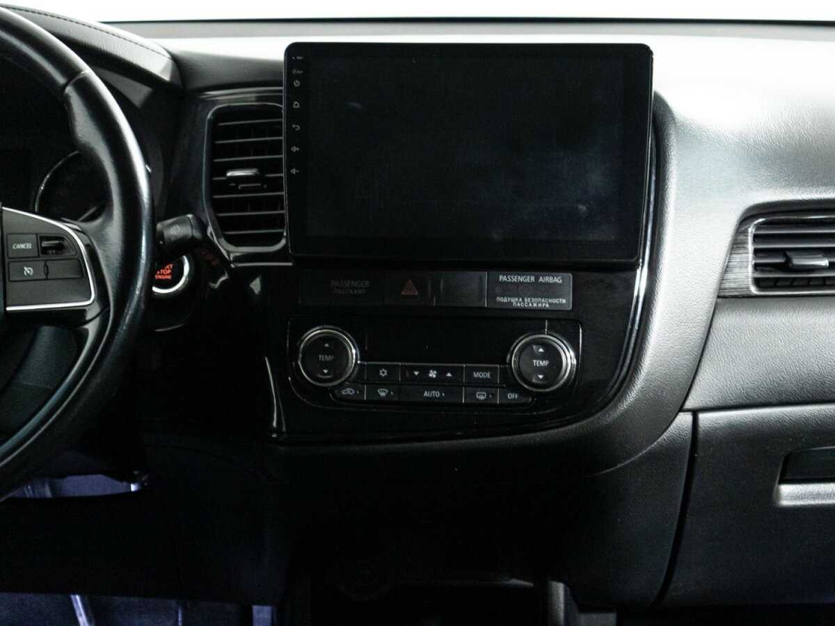 Митсубиши Оутлэндер б/у, 2016, Вариатор. Фото: #13