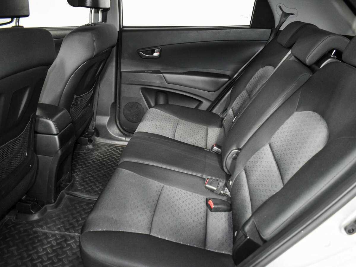 Сан-Ён Актион б/у, 2012, Механическая. Фото: #9