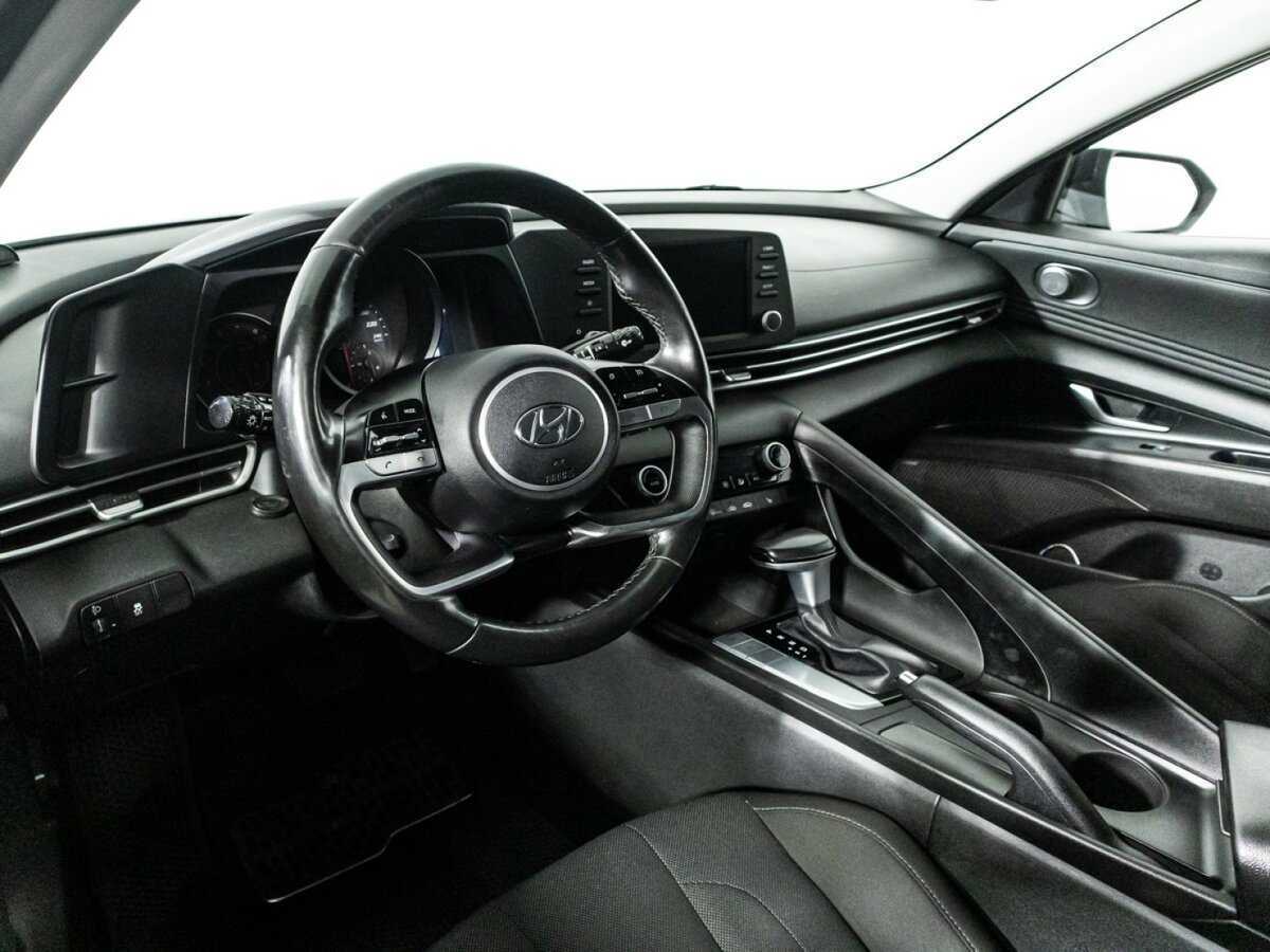 Хендай Елантра б/у, 2021, Автоматическая. Фото: #10