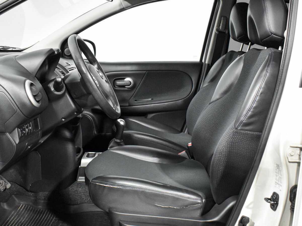 Ниссан Ноут б/у, 2013, Механическая. Фото: #10