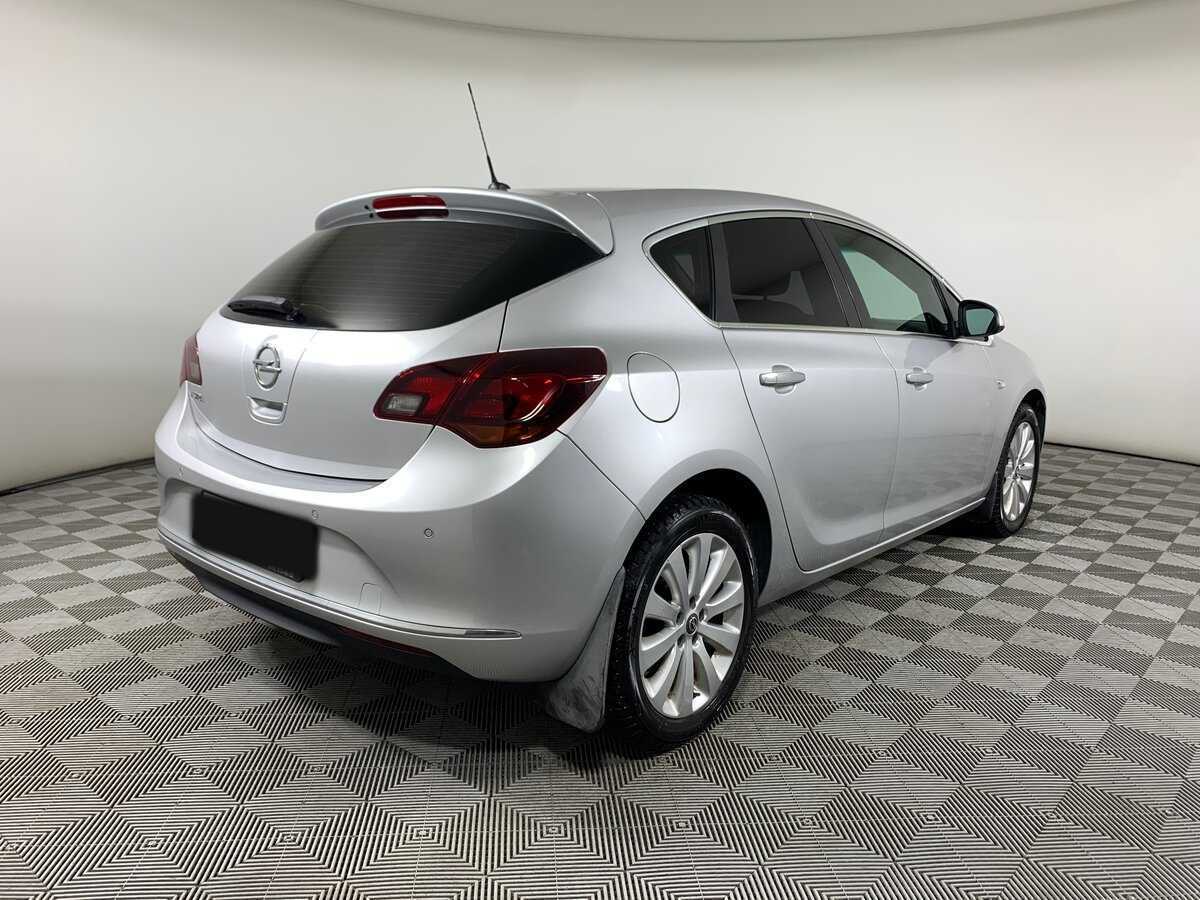 Опель Астра б/у, 2012, Механическая. Фото: #4