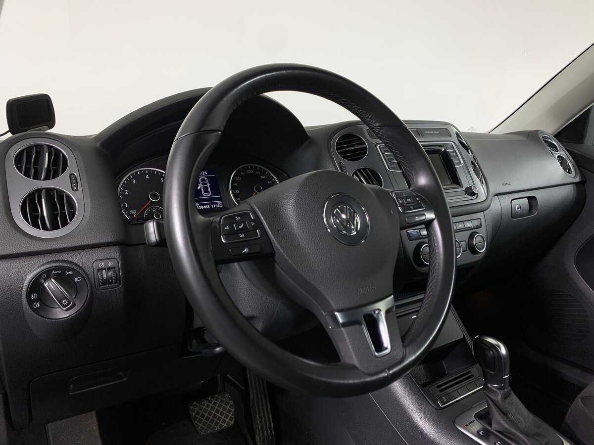 Фольксваген Тигуан б/у, 2015, Автоматическая. Фото: #11