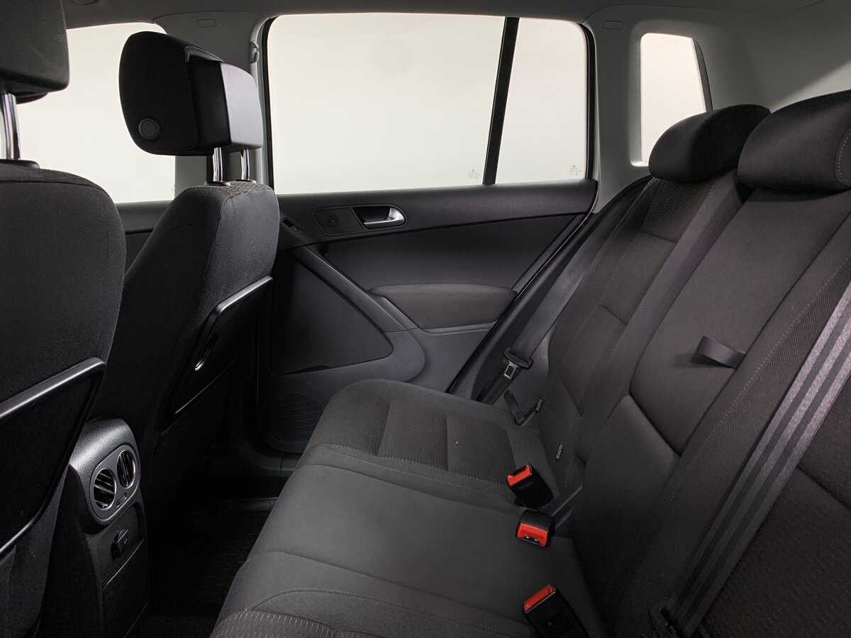 Фольксваген Тигуан б/у, 2015, Автоматическая. Фото: #18