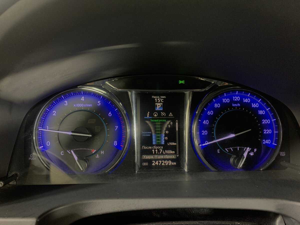 Тойота Камри б/у, 2016, Автоматическая. Фото: #12