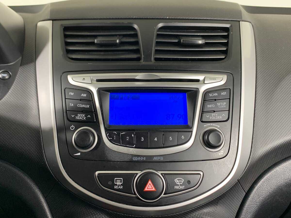 Хендай Солярис б/у, 2013, Автоматическая. Фото: #14