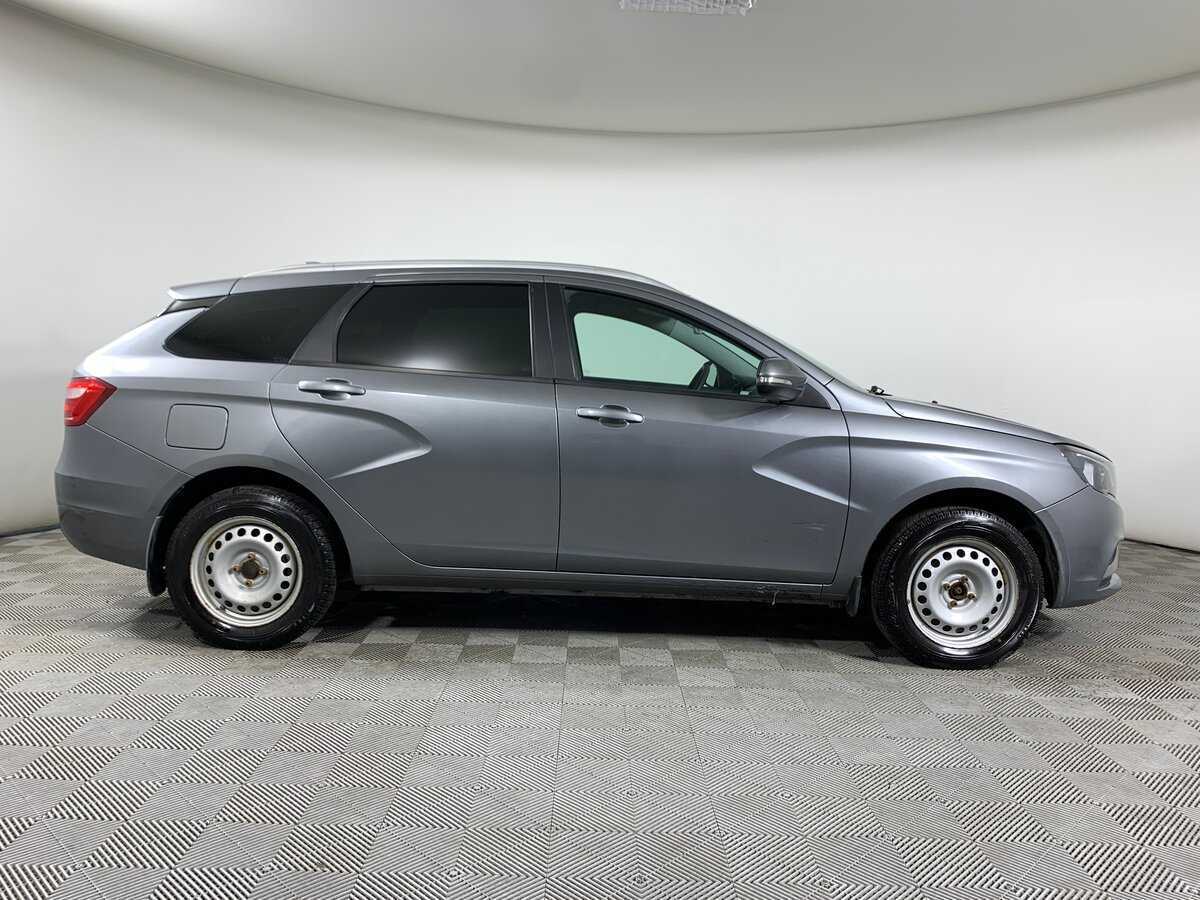 Лада (ВАЗ) Веста б/у, 2018, Механическая. Фото: #3