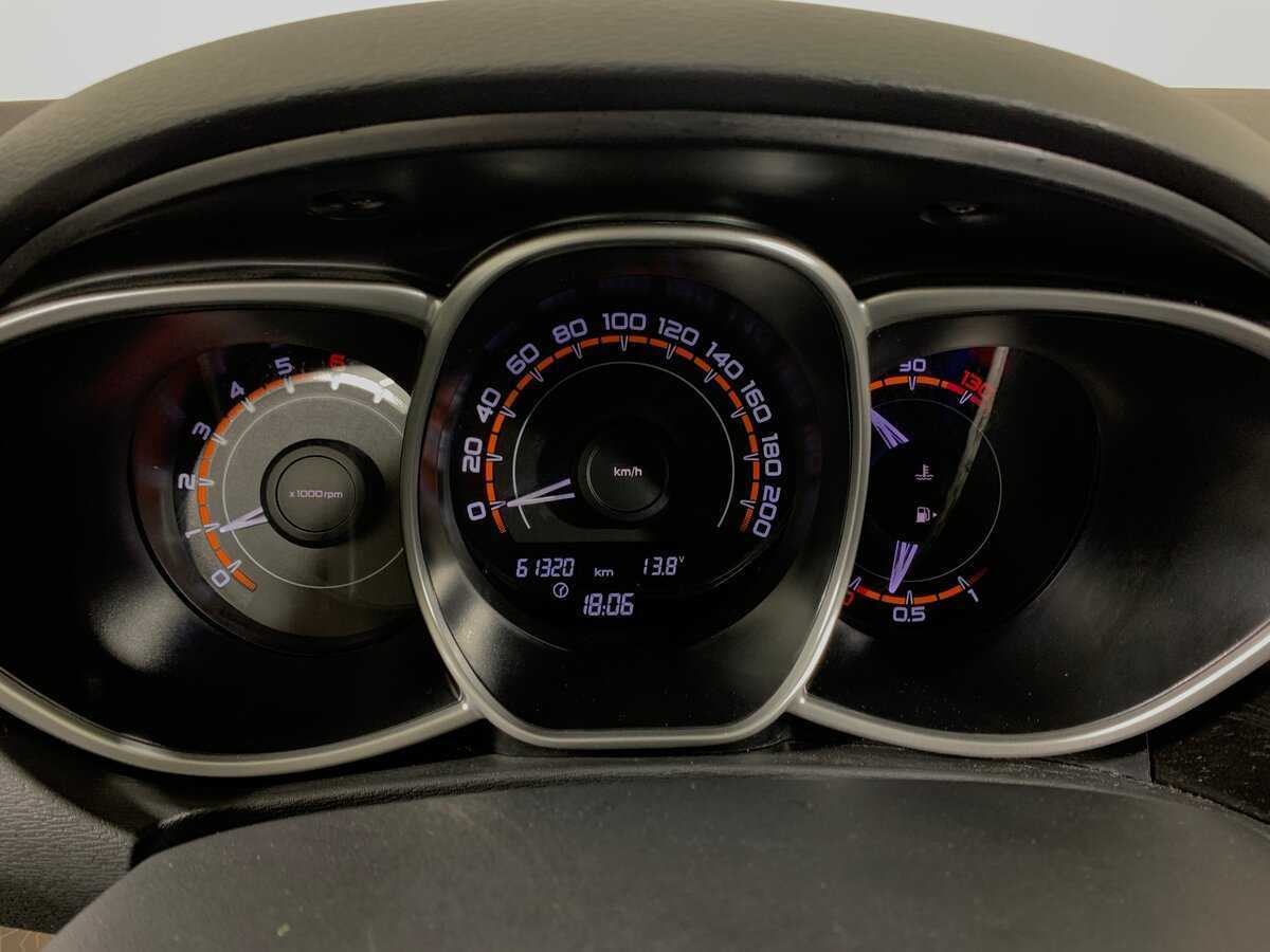 Лада (ВАЗ) Веста б/у, 2018, Механическая. Фото: #14